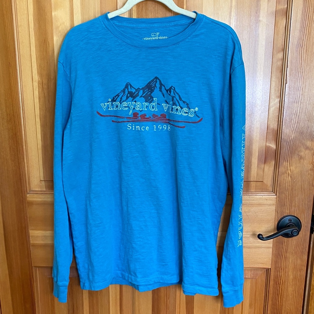 Vineyard Vines Vibrant Teal Blue Graphic Long Sleeve Tee